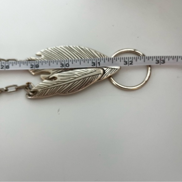 CHICO’S Heavy Silver Metal Embossed Leaf Chain And Black Leather Belt Size M/L - Picture 10 of 15